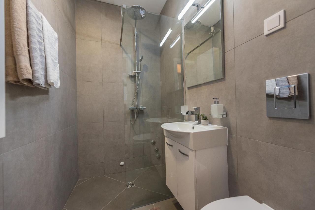 Apartmani Maris Макарська Екстер'єр фото