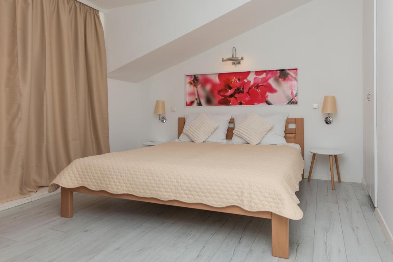 Apartmani Maris Макарська Екстер'єр фото